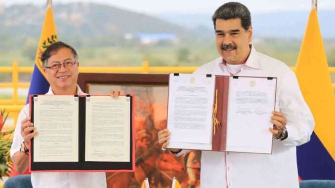 Gustavo Petro & Nicolás Maduro
