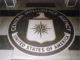 CIA logga i golvet